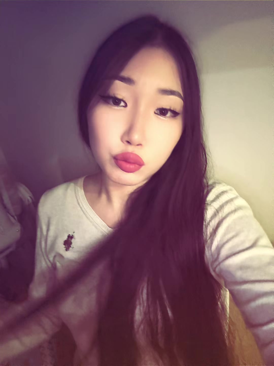 @...