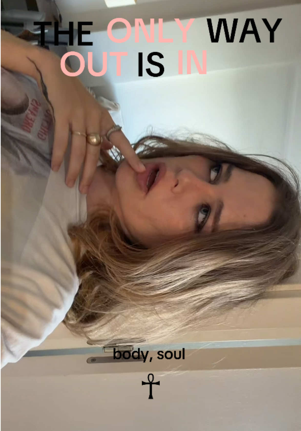 @ANNA8ELLE
