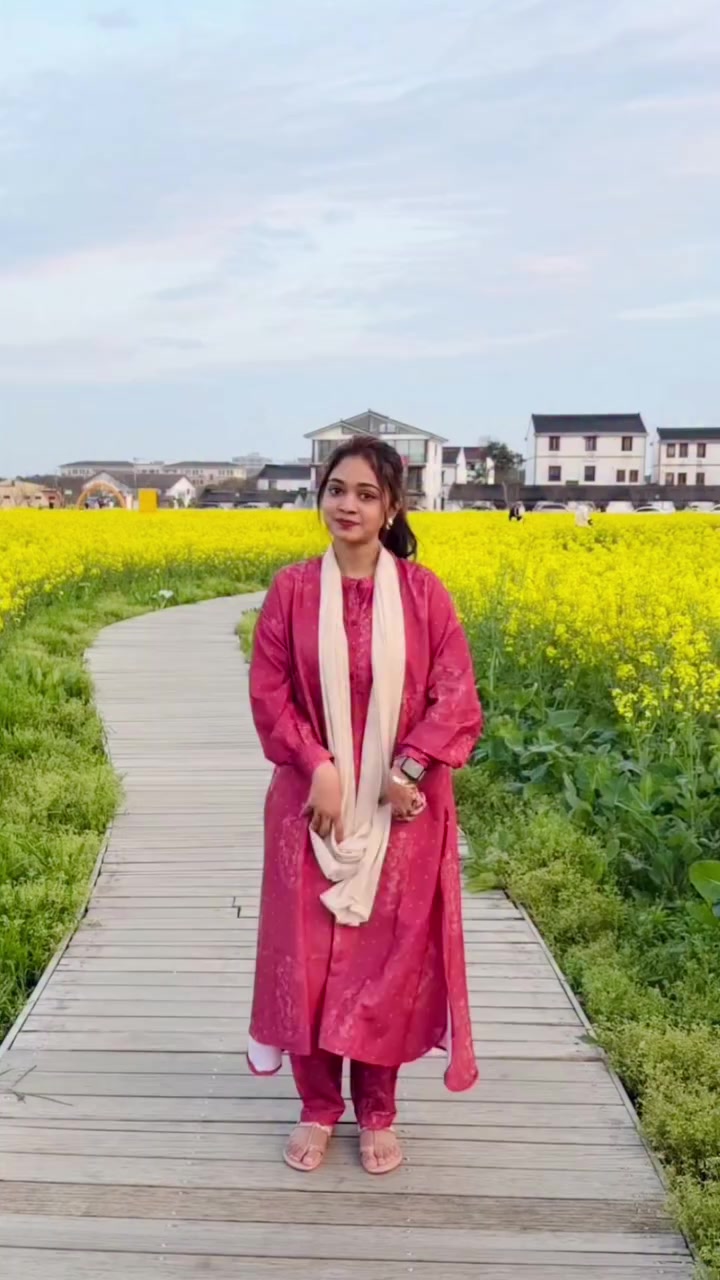 @SULTHANA FARHATH ๐ซ๐ฅ