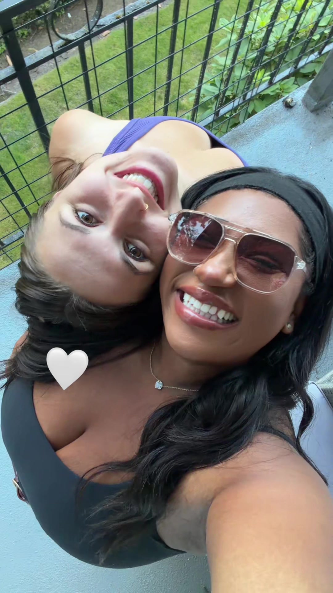 @big boob besties