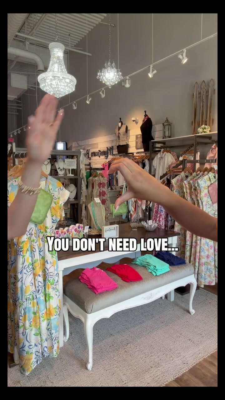 @mainstreamboutiqueCLT