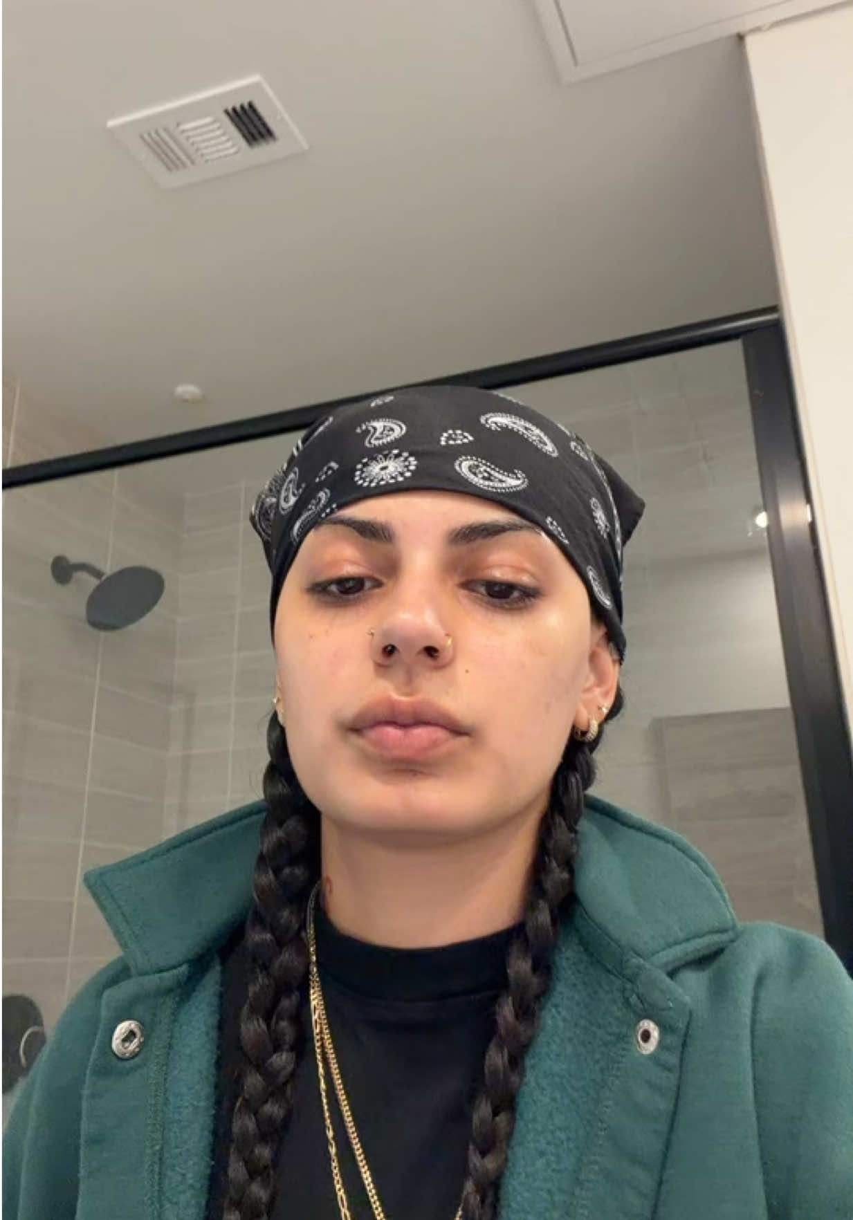 @Dolllamo