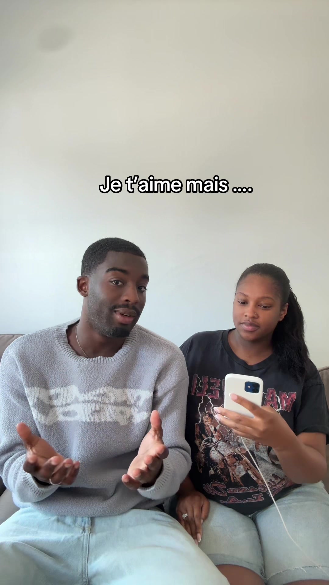 @🧑🏿🦱👧🏾