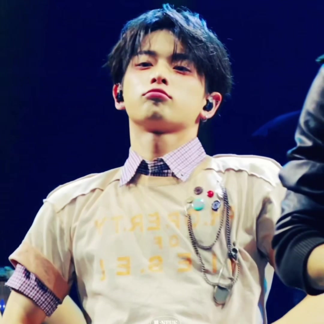 @๐ช๐พ๐๐๐บโฆ