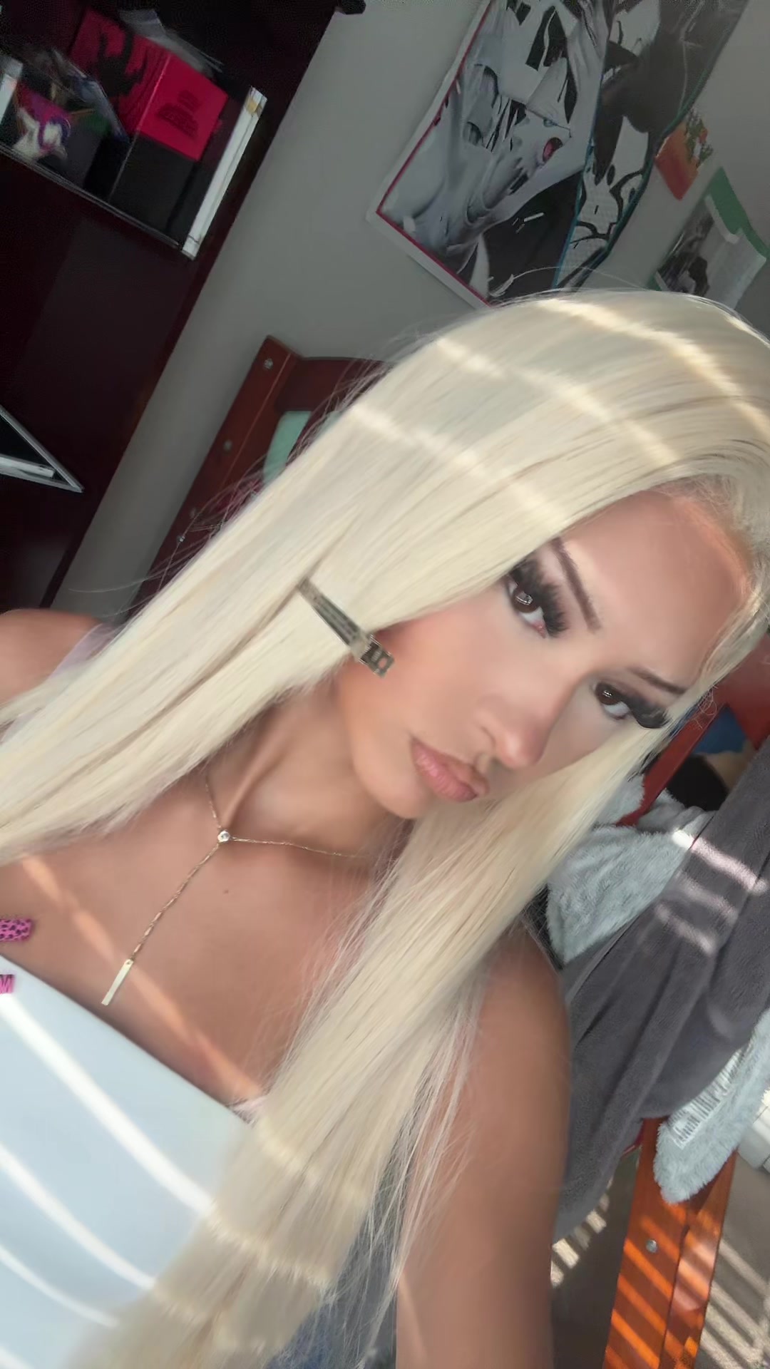 @👸🏼