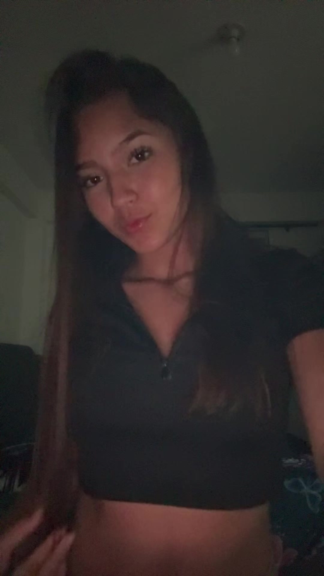 @Valxntina