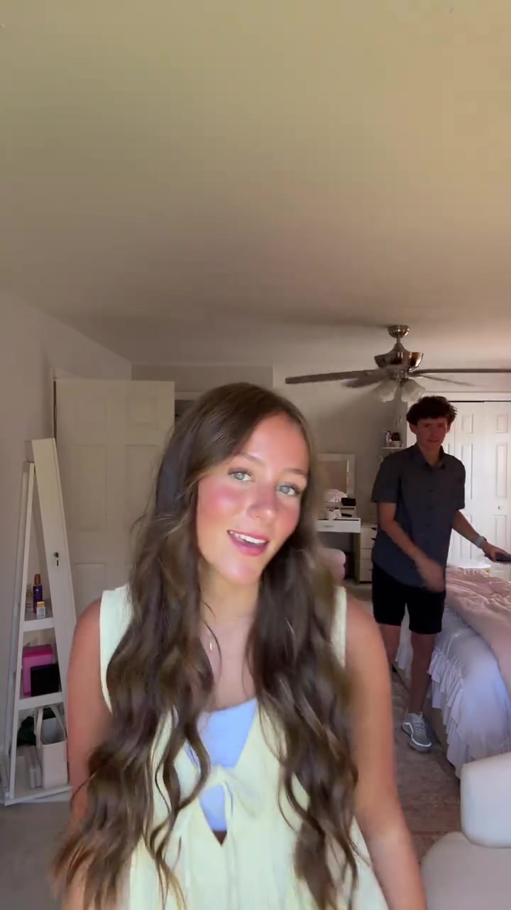 @addisonwaisath__