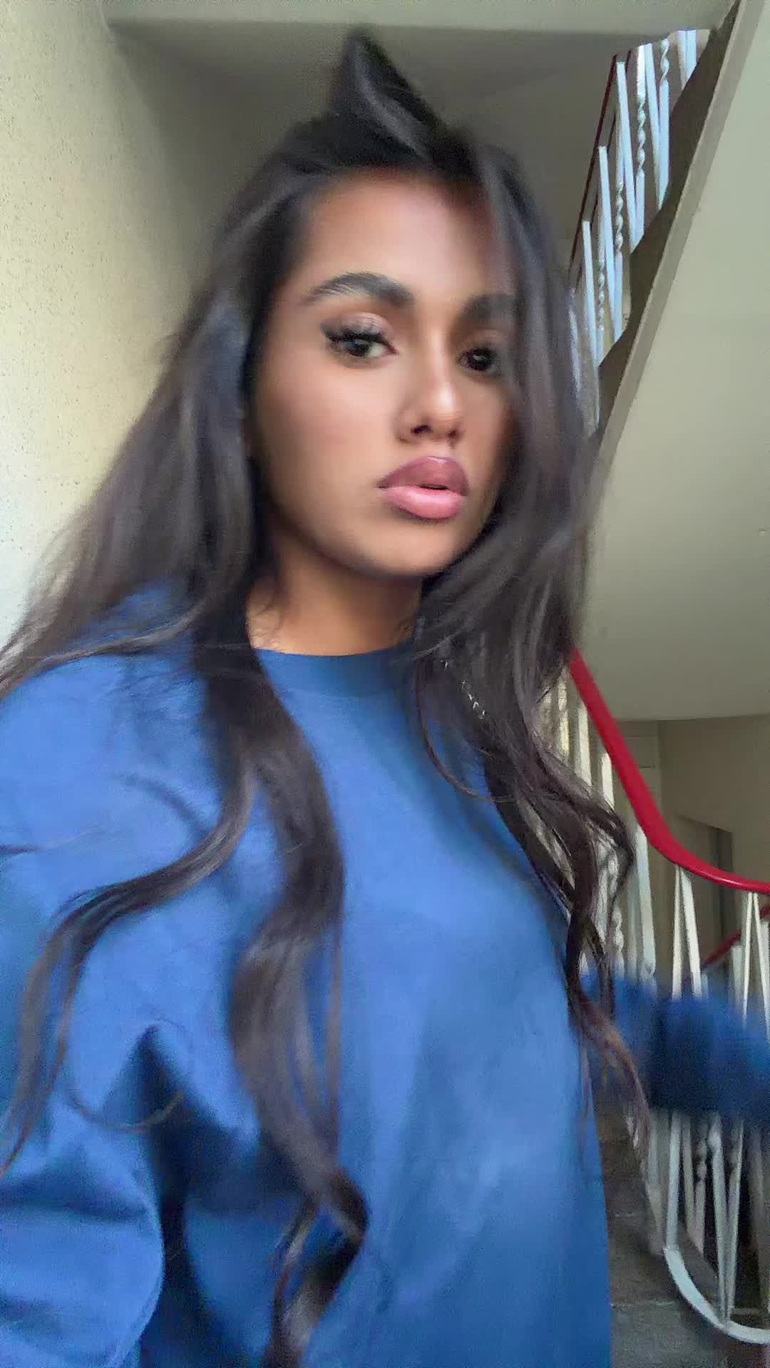@sara-valentina