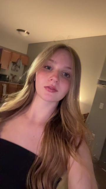 @lily