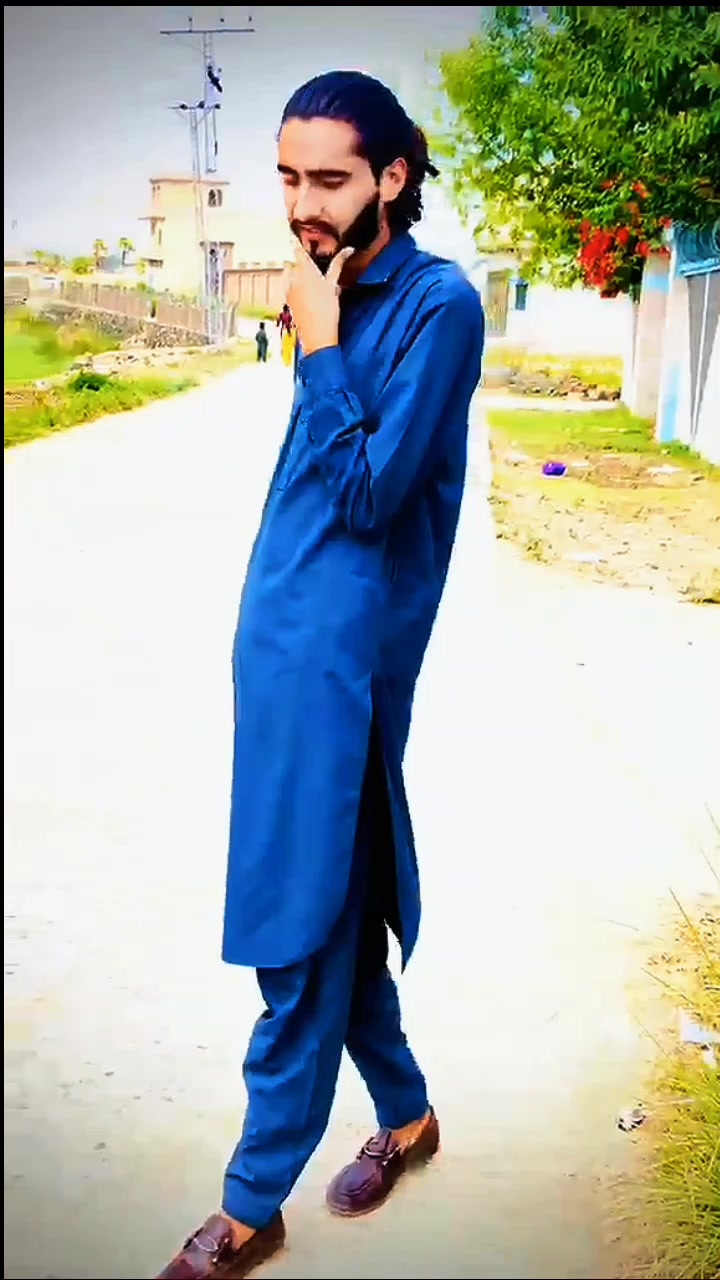 @𝒁𝒐𝒉𝒂𝒊𝒃 𝒌𝒊𝒏𝒈