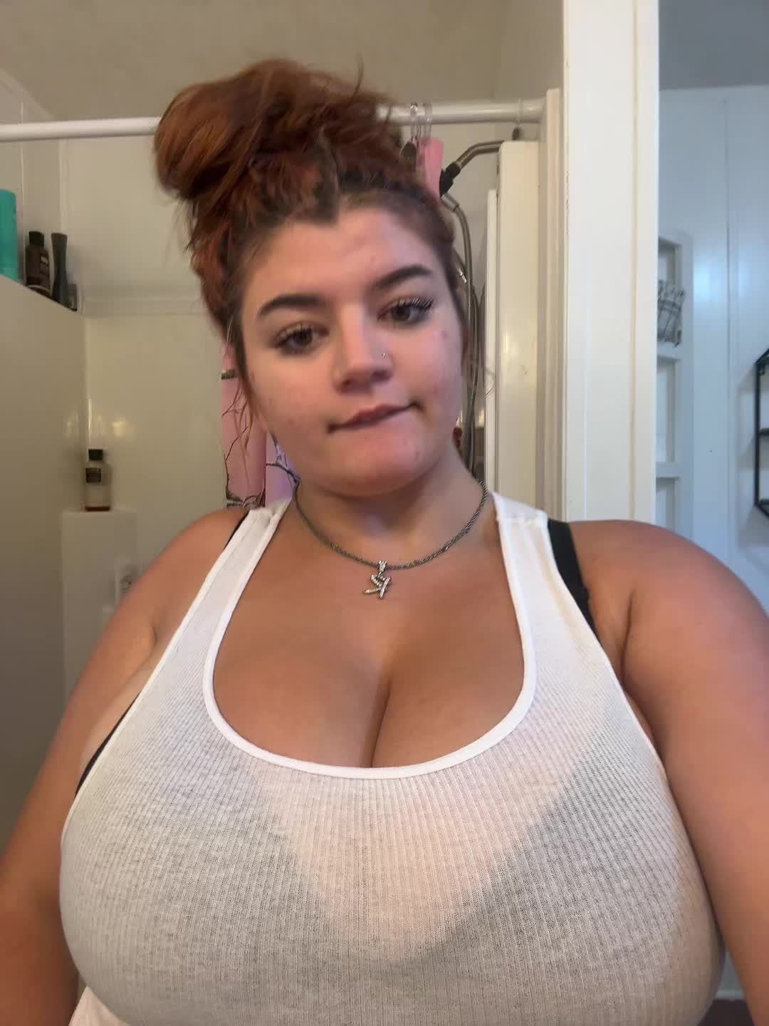 @Heluvme_18