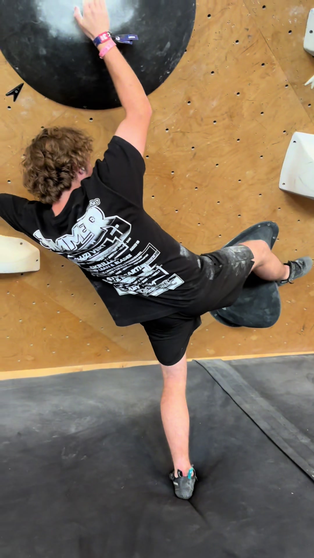 @skylar.climbs
