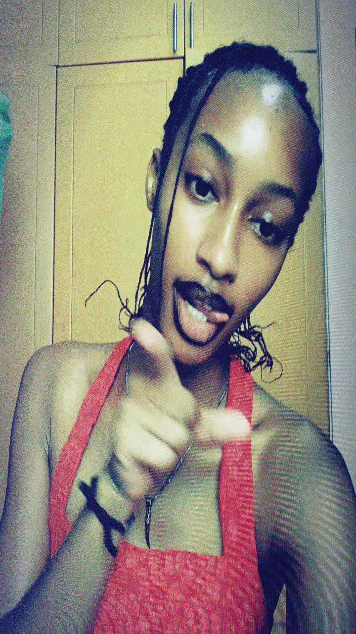 @I'm just a girl๐๐