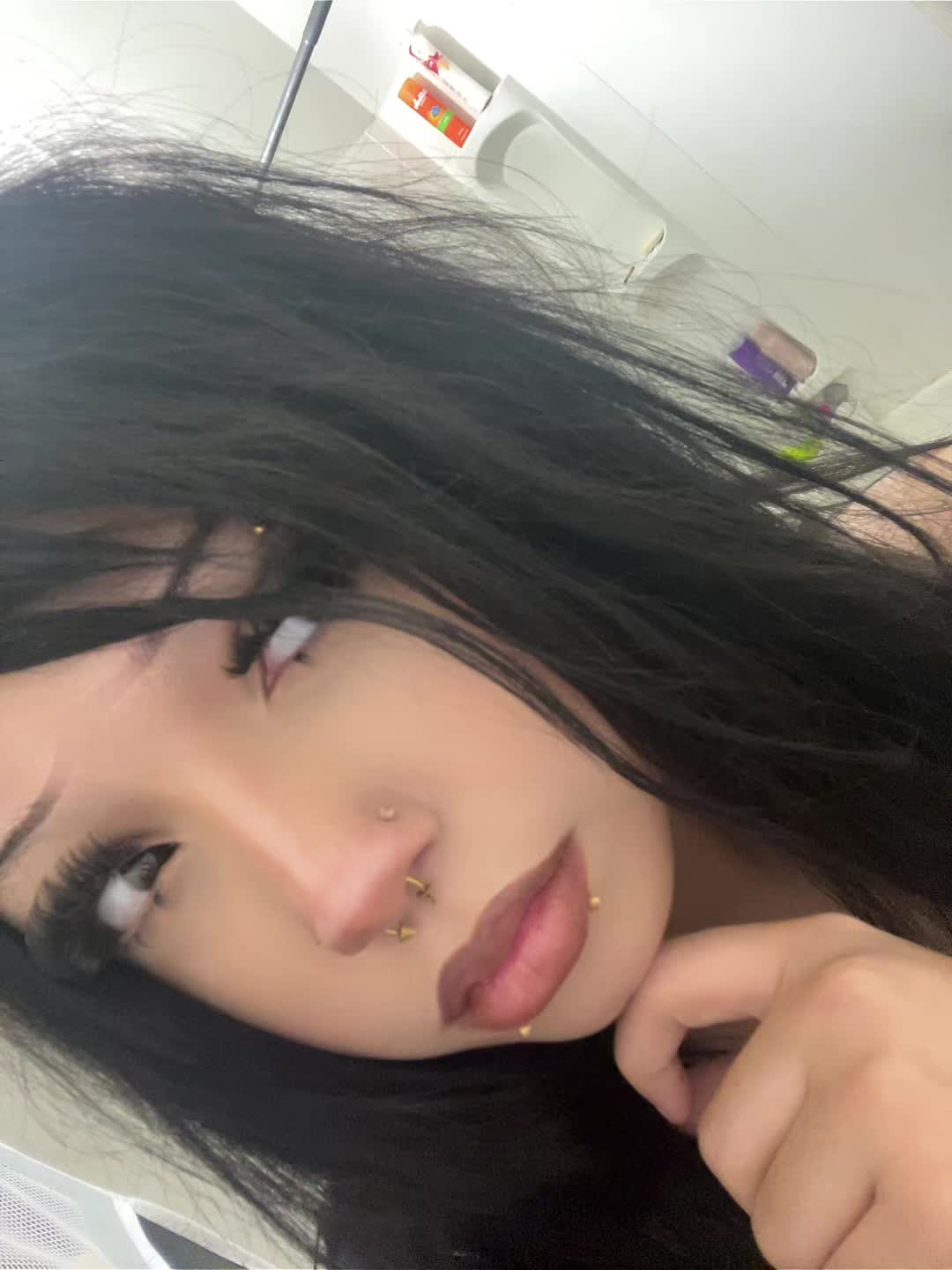@𝐴𝑙𝑖