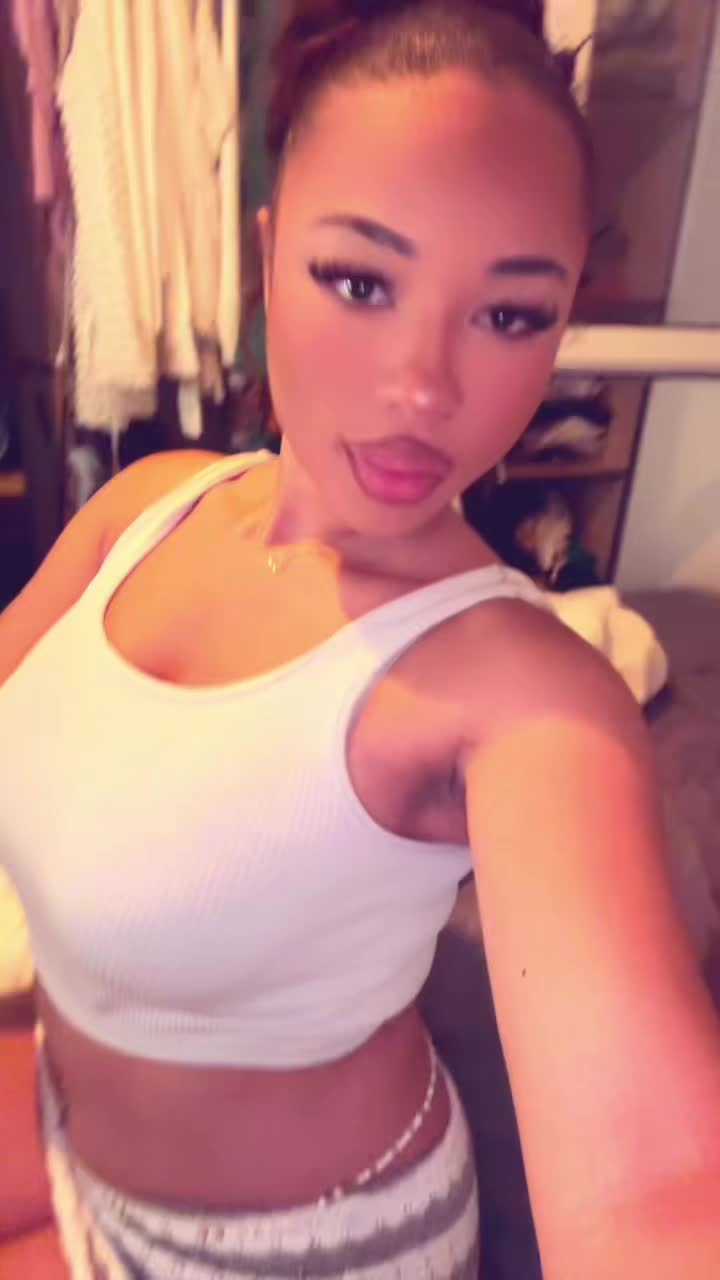 @225🇨🇮