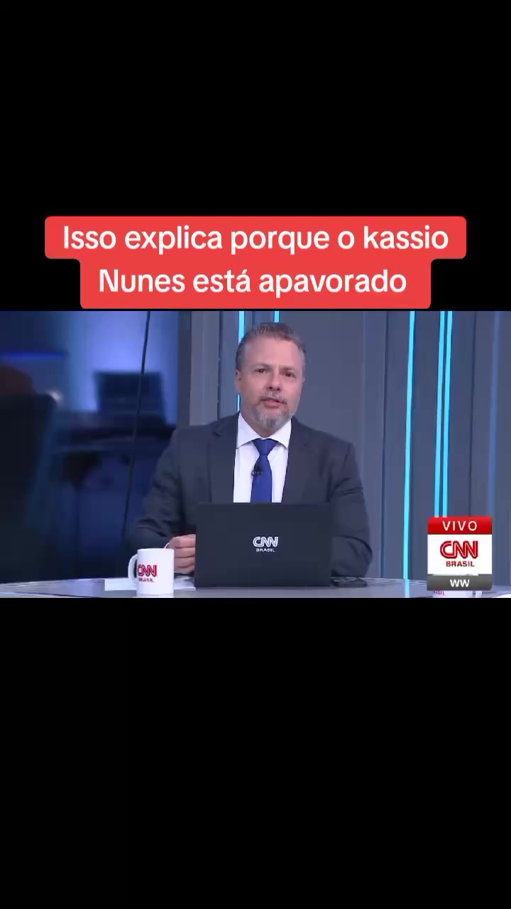 @Politiqueces