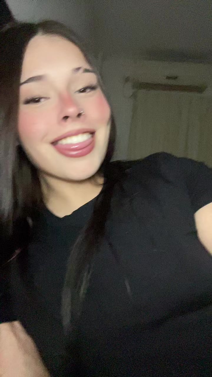 @valulaaaa