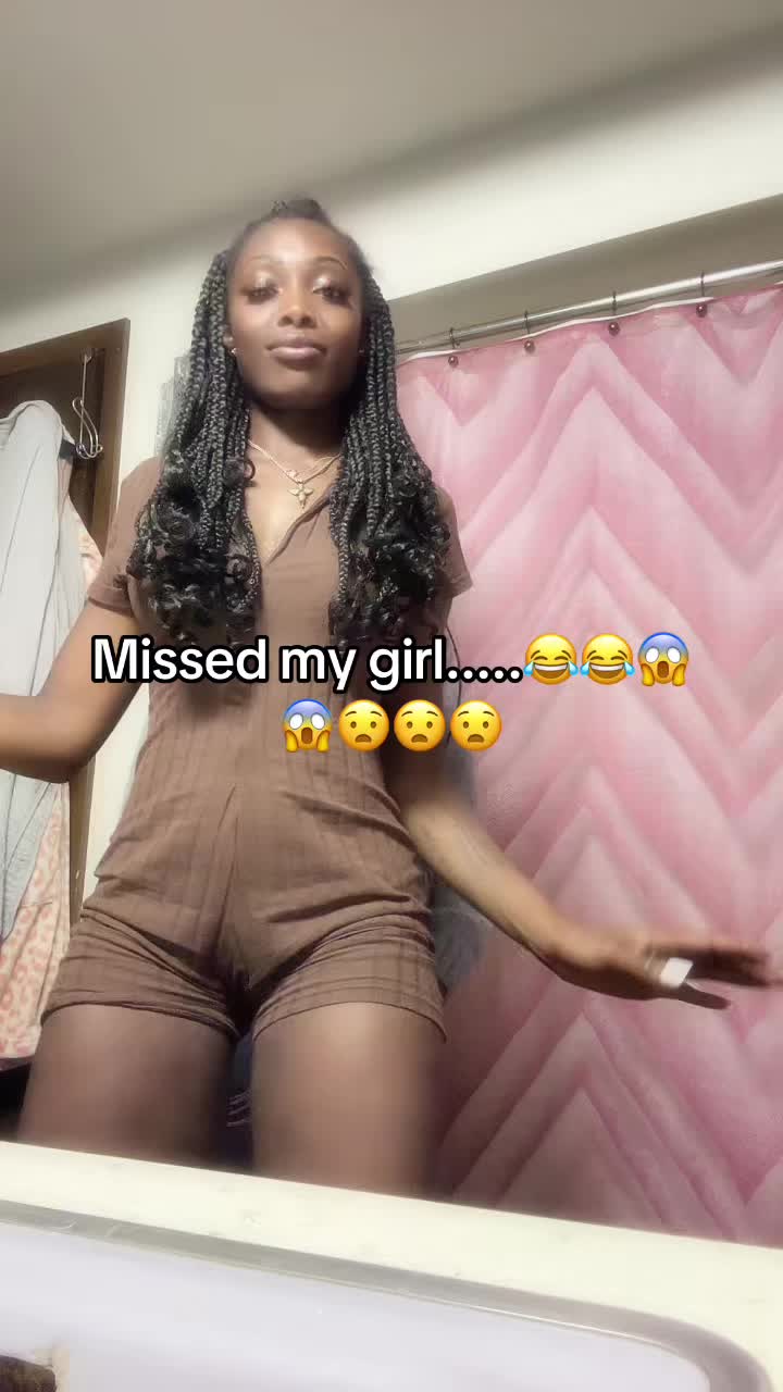 @Nayabaya👅
