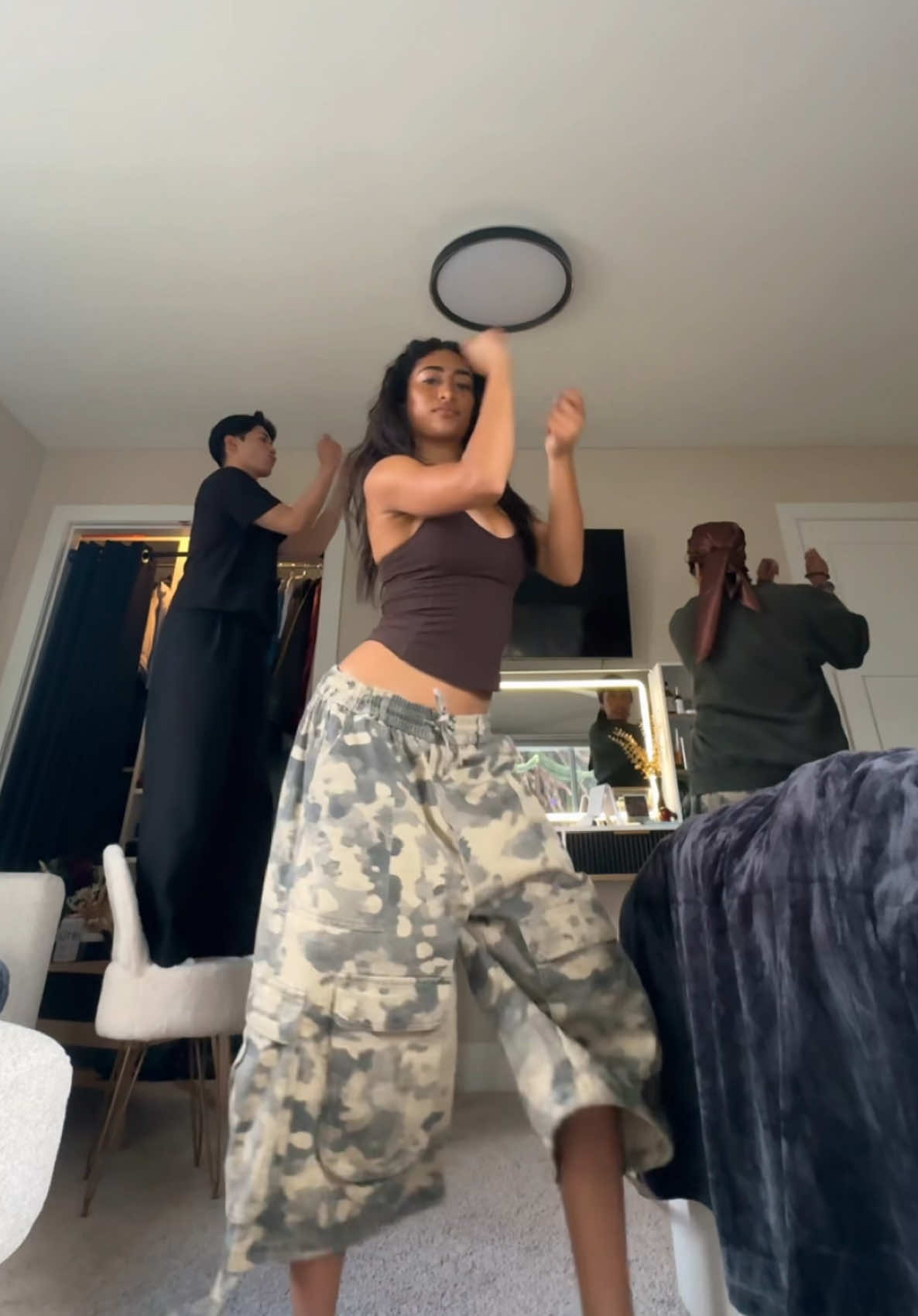 @ellalucas00