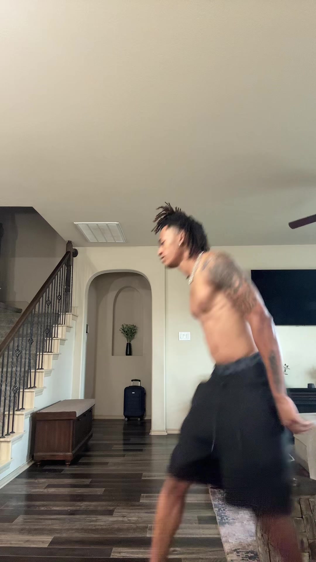 @jaq