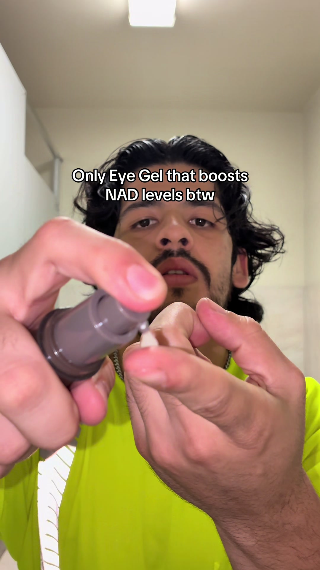 @joeyy808