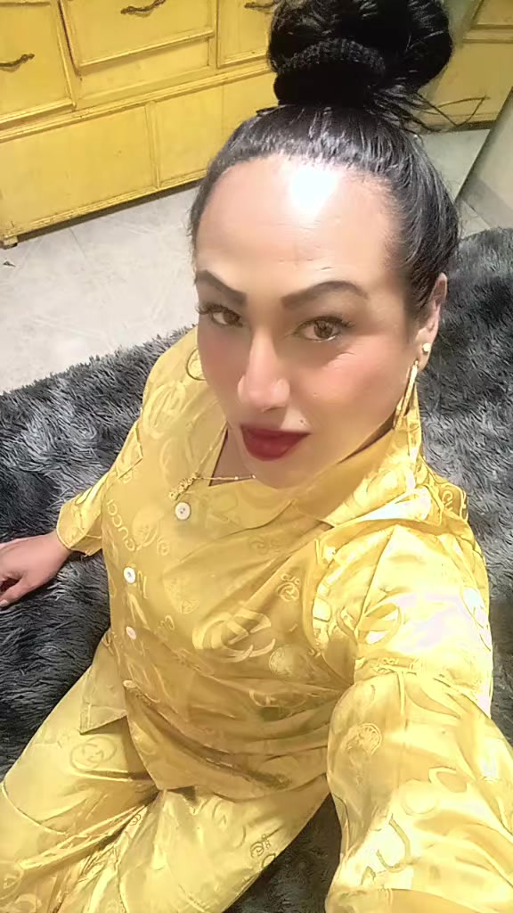 @Renatika