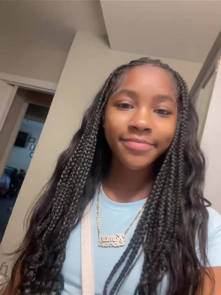 @Kamari🌺🫶🏾