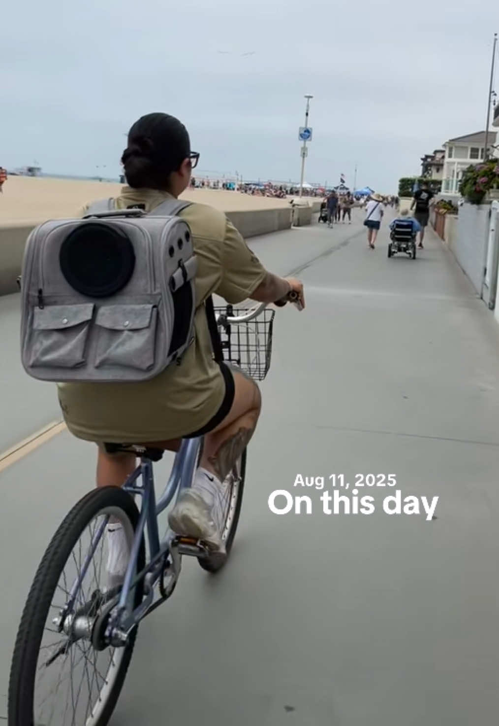 @Desareee