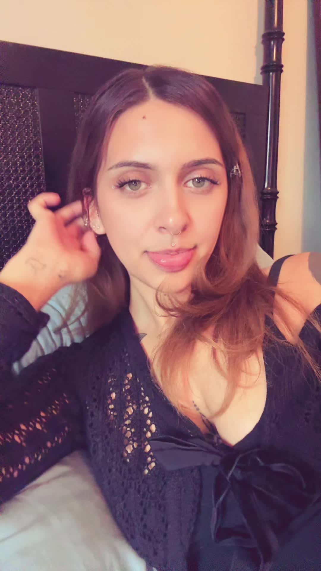 @$hyraq