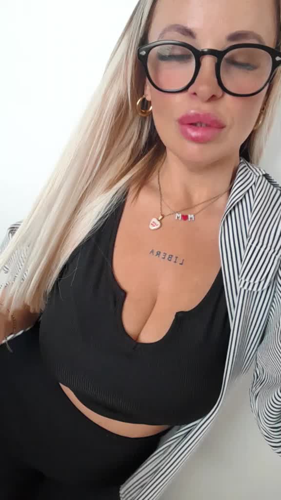 @Angela Auriemma