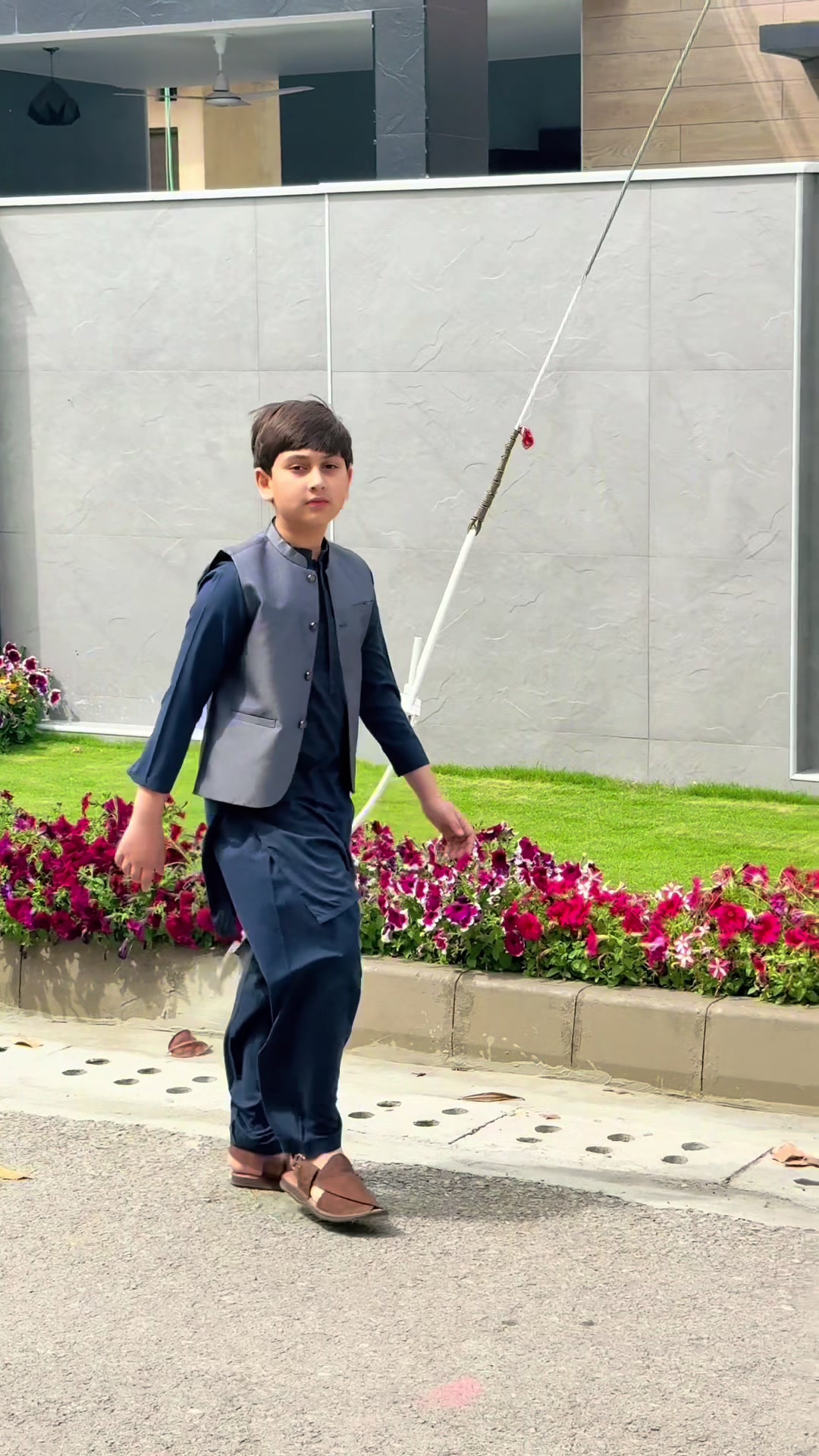 @Rehan Khan Niazi