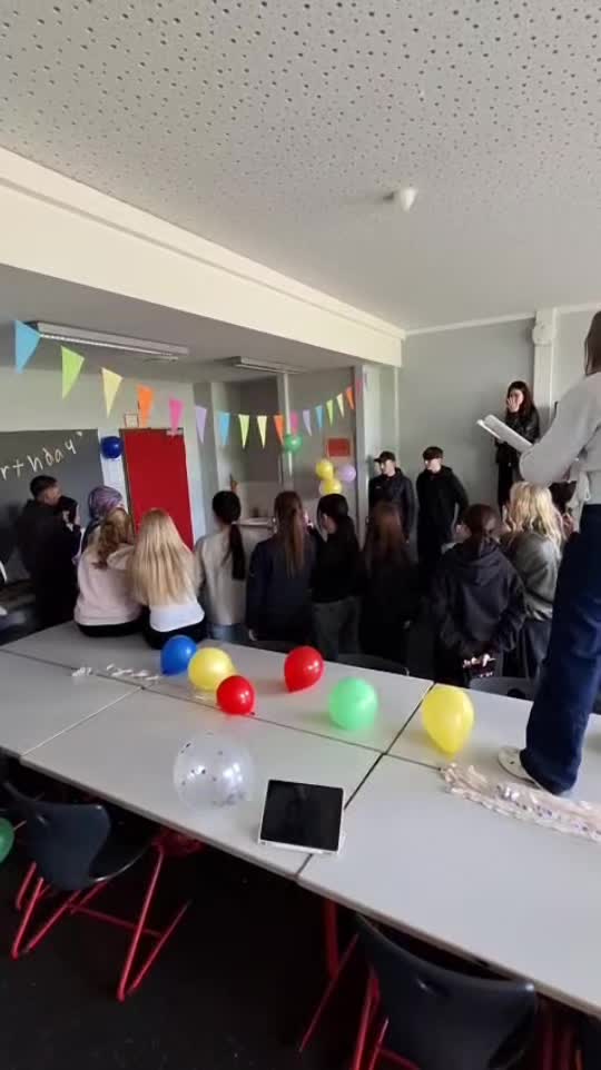 @Herr Nie&szlig;en