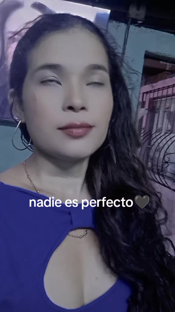 @🧸 Kenia Carolina 🦄🖤