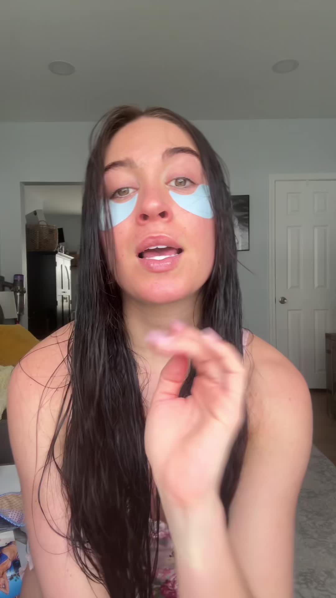 @mrsholiday