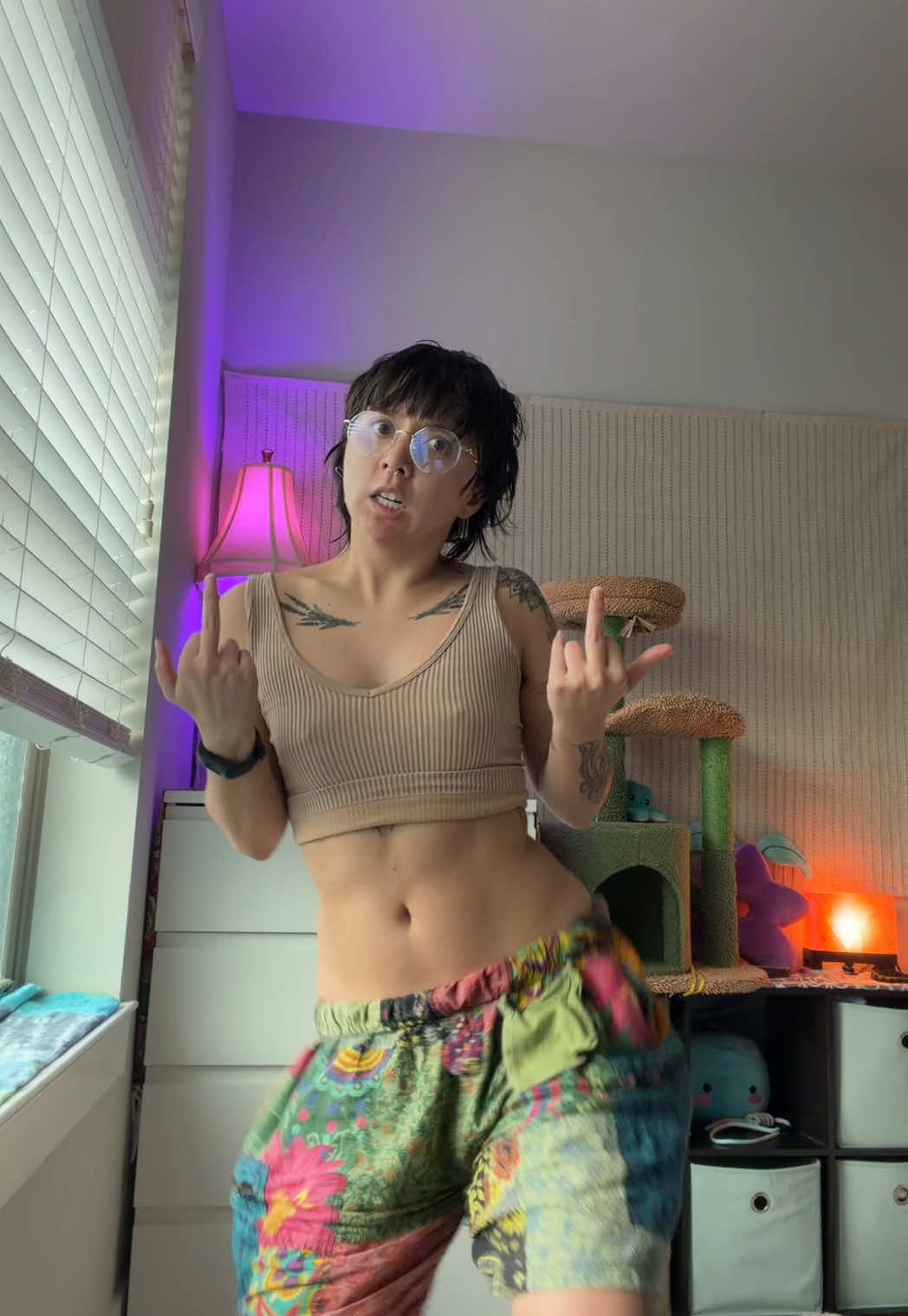 @payaxx🖤