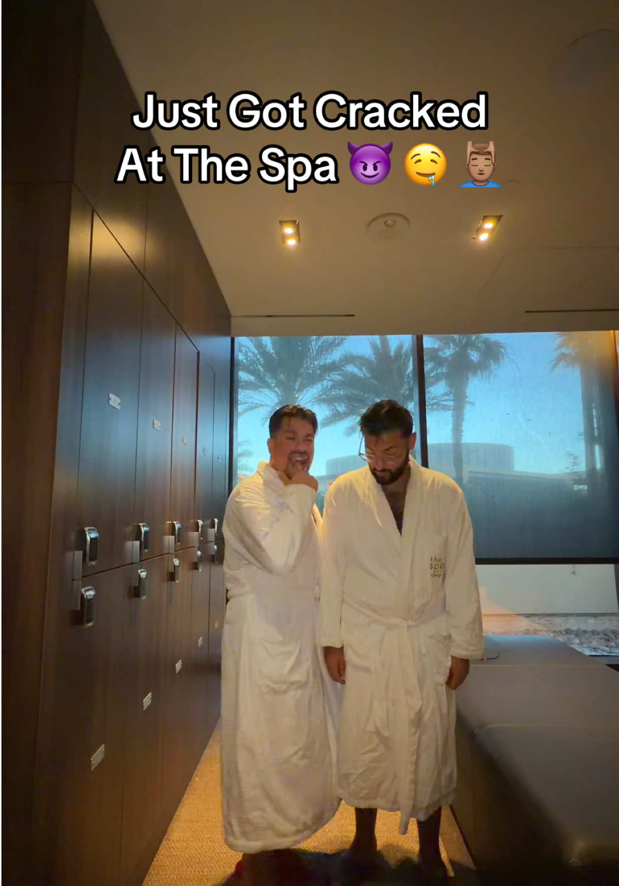 @AnthonyReactss
