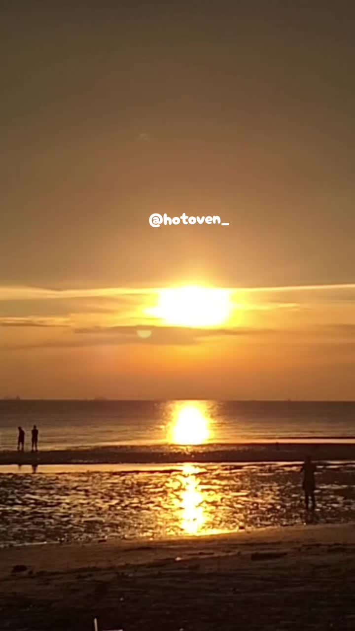 @Hotoven_