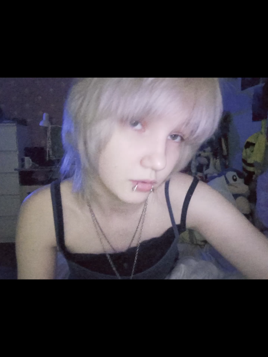 @ФОМКА( =ω= )🫐@