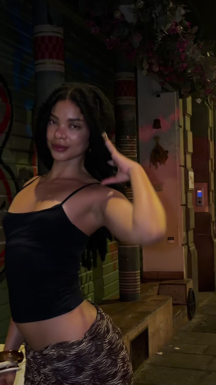 @IamZariahJulies