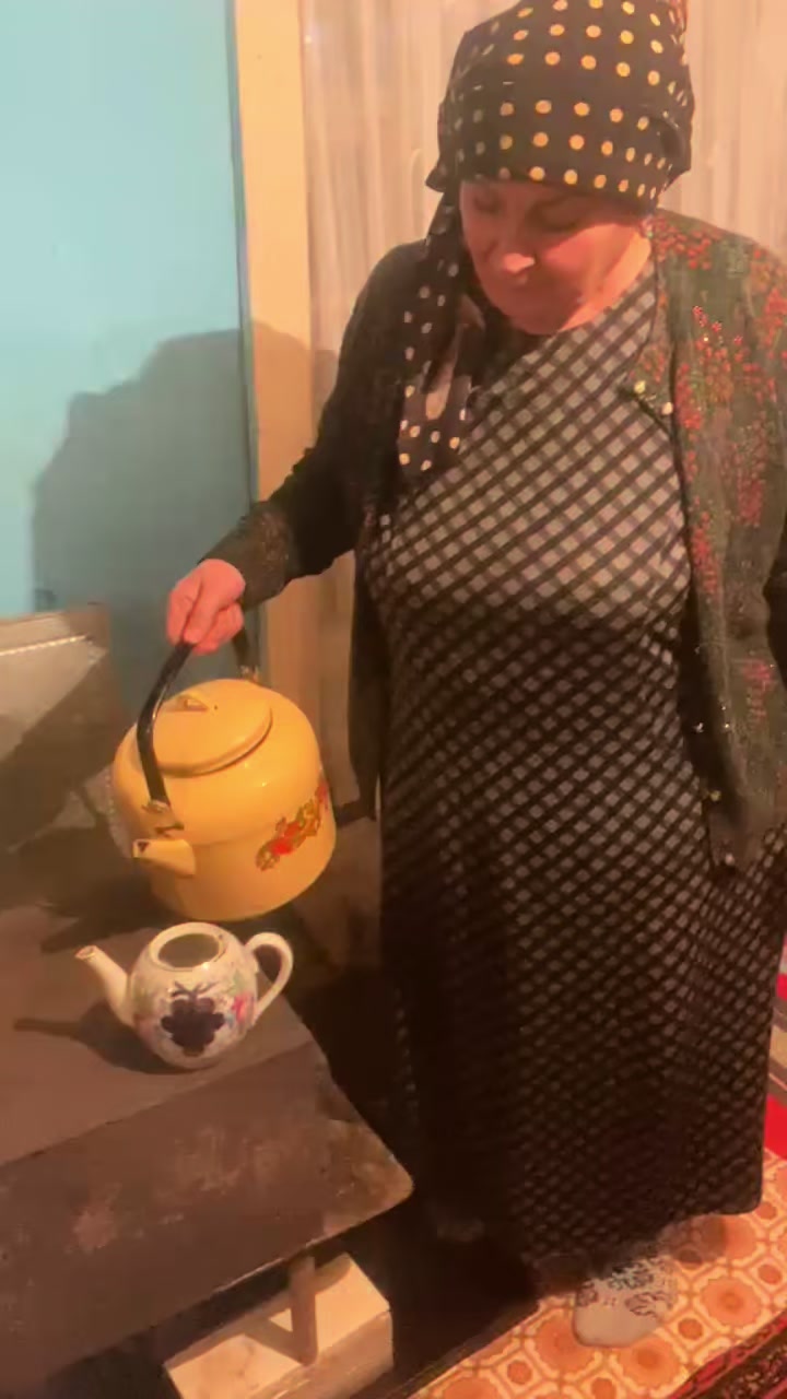 @H&uuml;sniyyə Məcidova