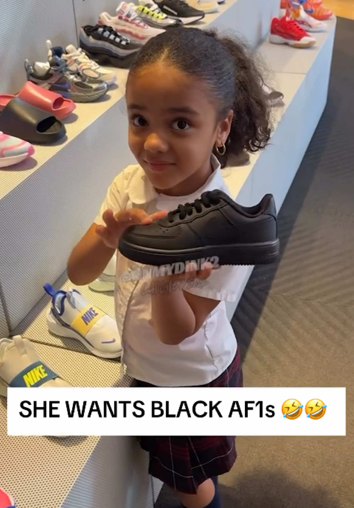 @B/R Kicks