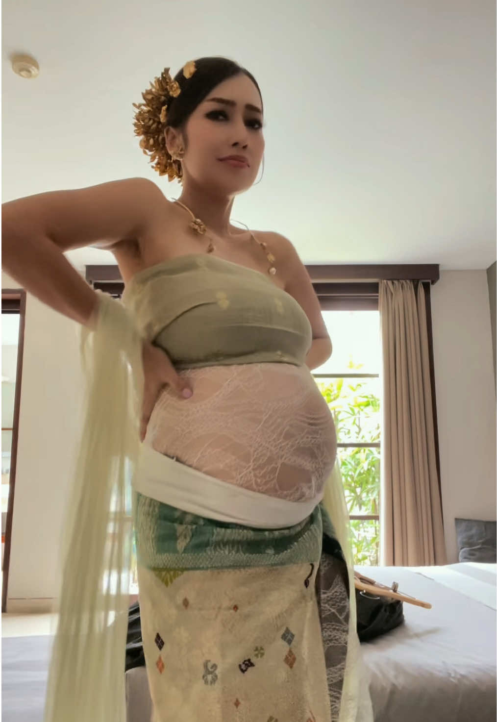 @Boobsss.
