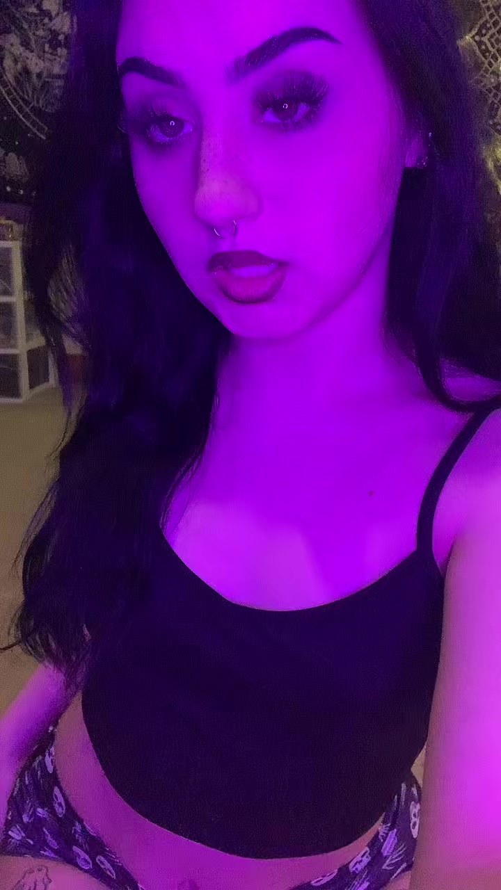 @skylahlove
