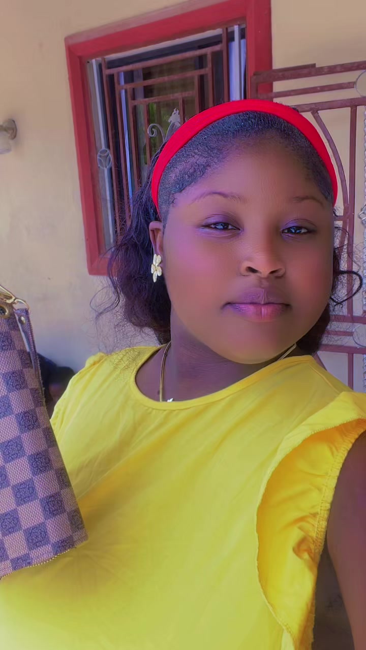 @😍❤️Princesse with 🌸❤️