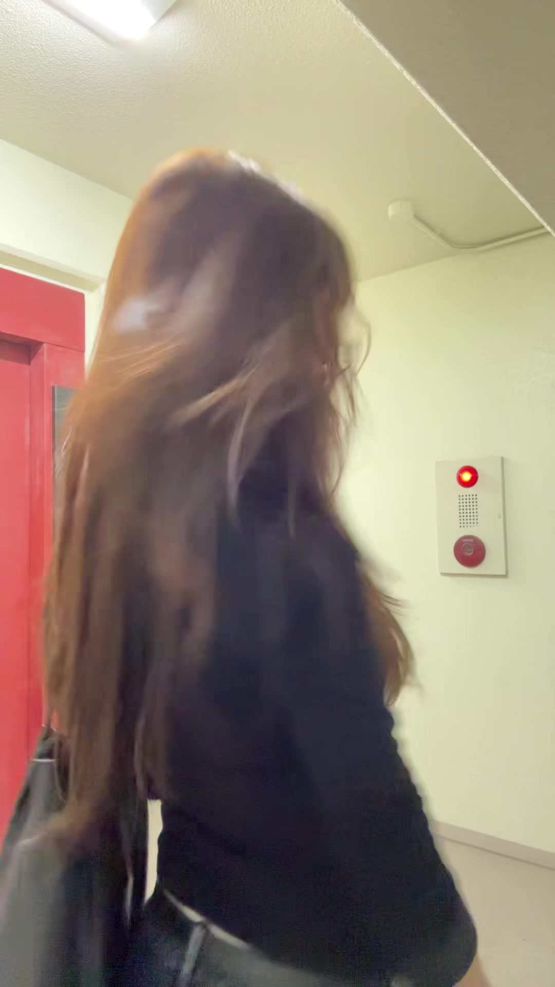 @r8ika