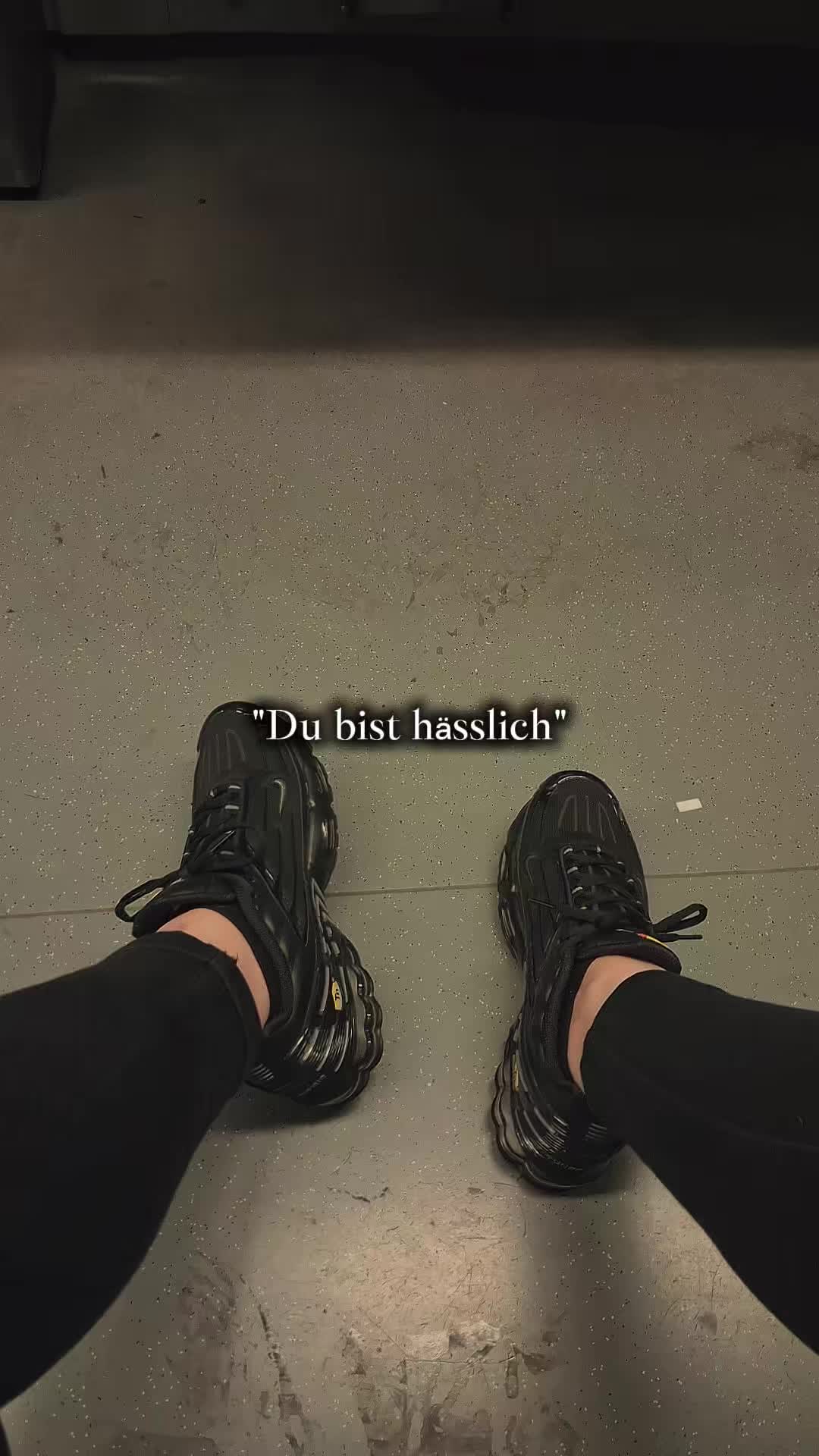 @🇩🇪/🇷🇺