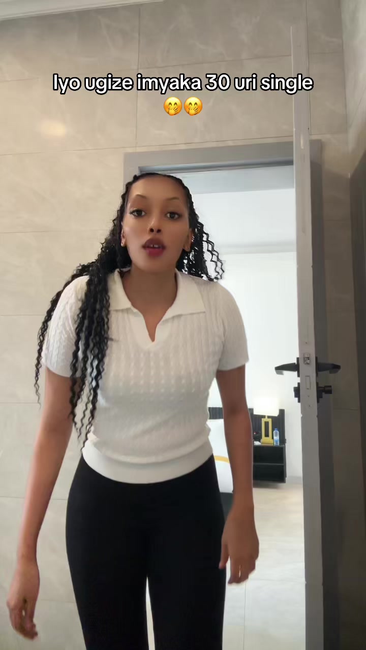 @Latifa🇷🇼