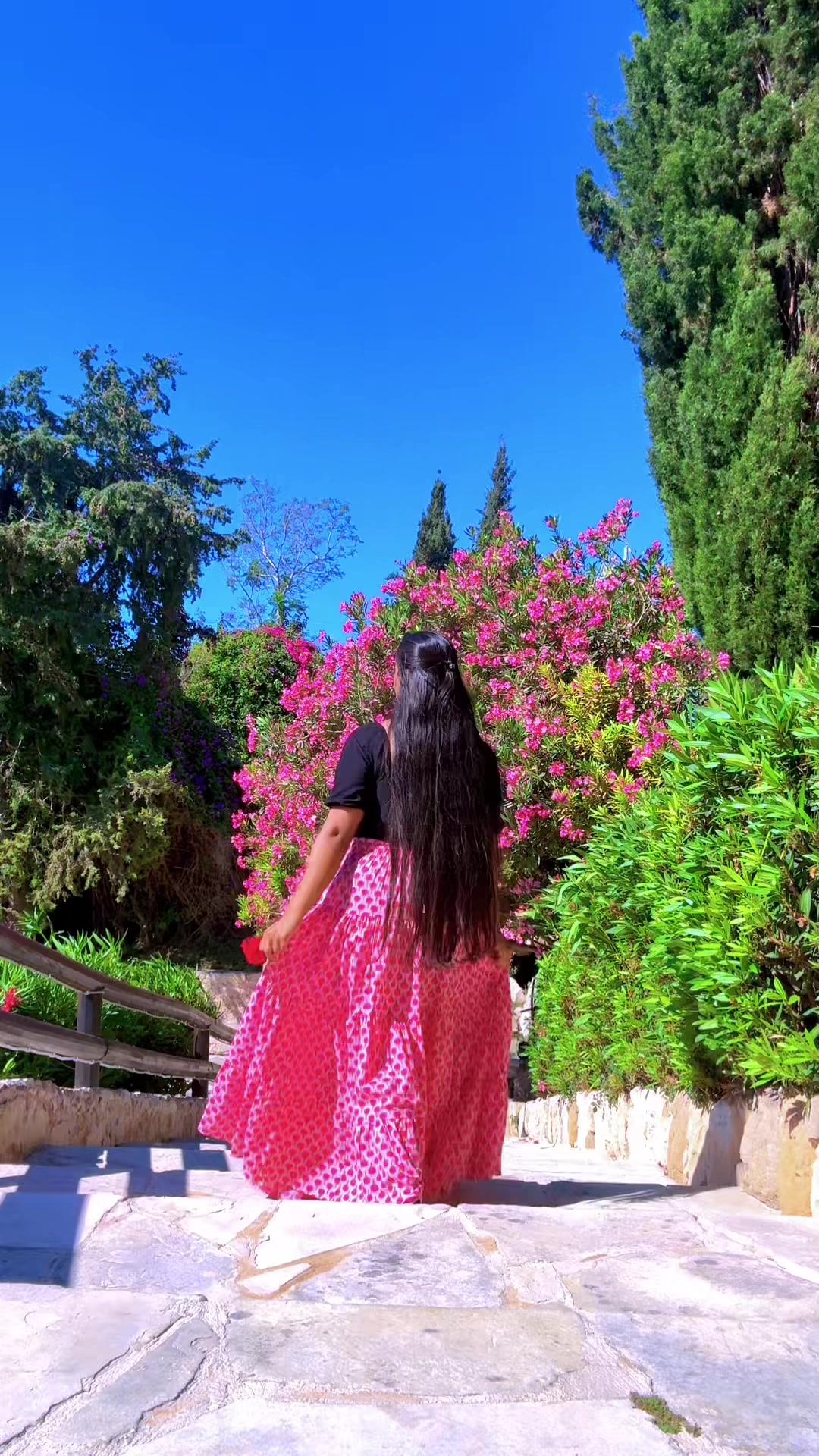 @Riya_Adhikari