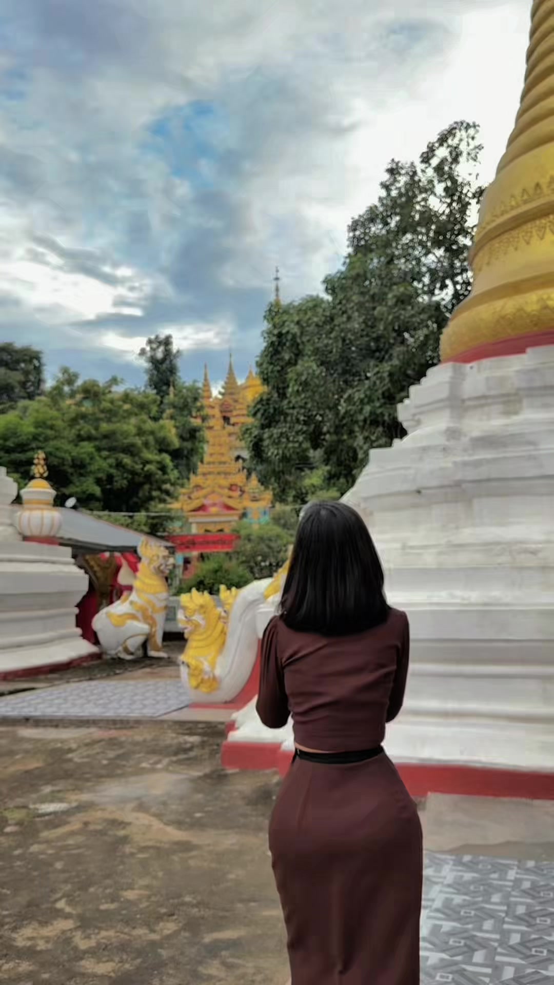 @T Naing Htoo official
