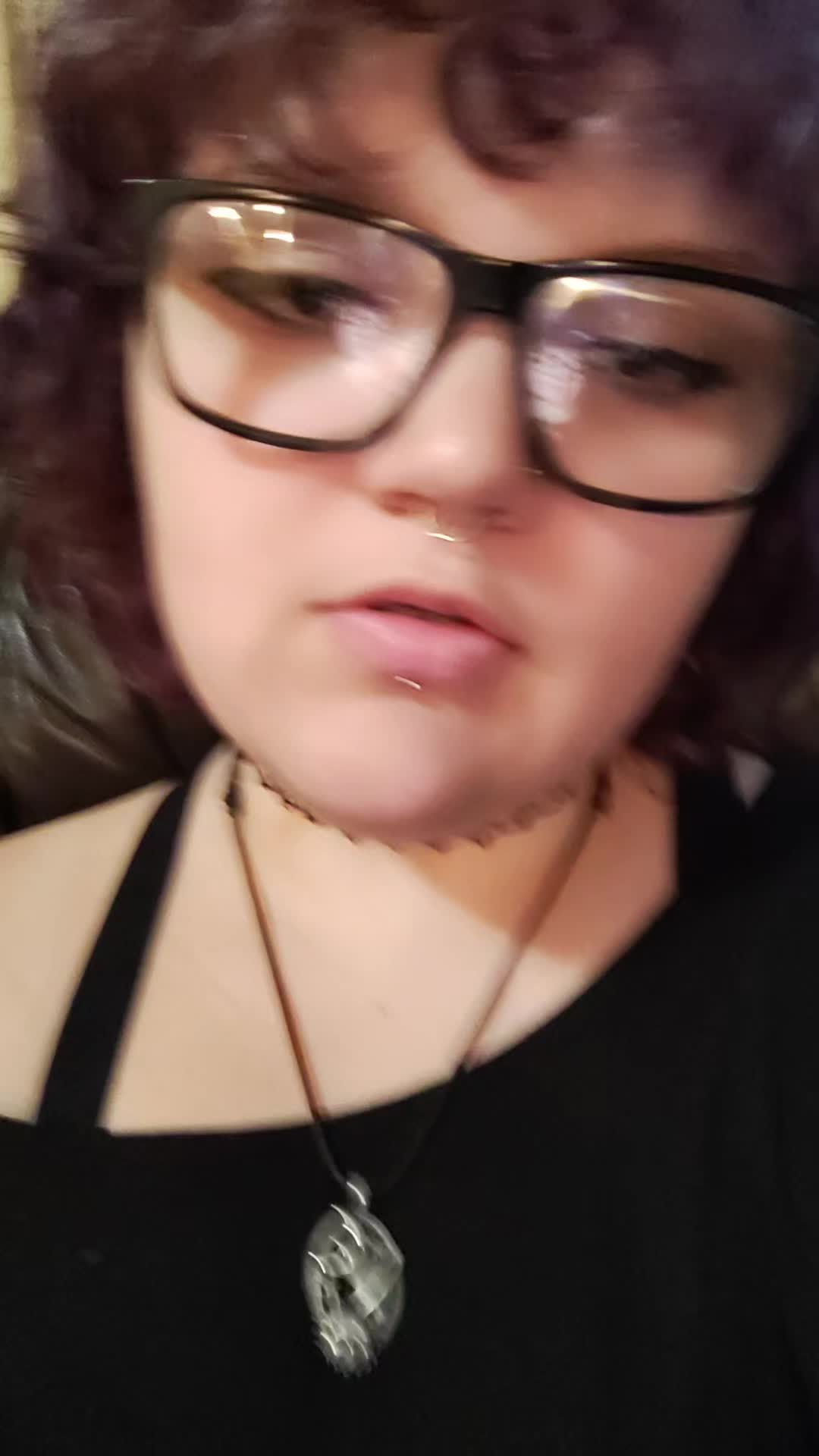 @x_livingdeadghoul_x